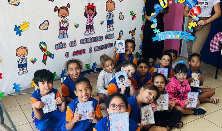 Prefeitura Municipal de Água Clara promove encontros sobre o autismo em alusão ao Abril Azul