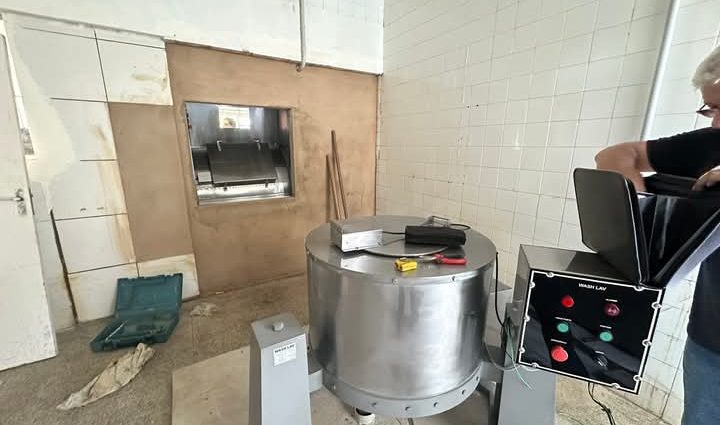 Hospital Municipal de Água Clara recebe novos equipamentos e moderniza setor de lavanderia