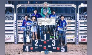 Peões de Água Clara-MS se destacam em Rodeio de Brasilândia: Laurinho é campeão e Fabiano Aparecido fica em terceiro