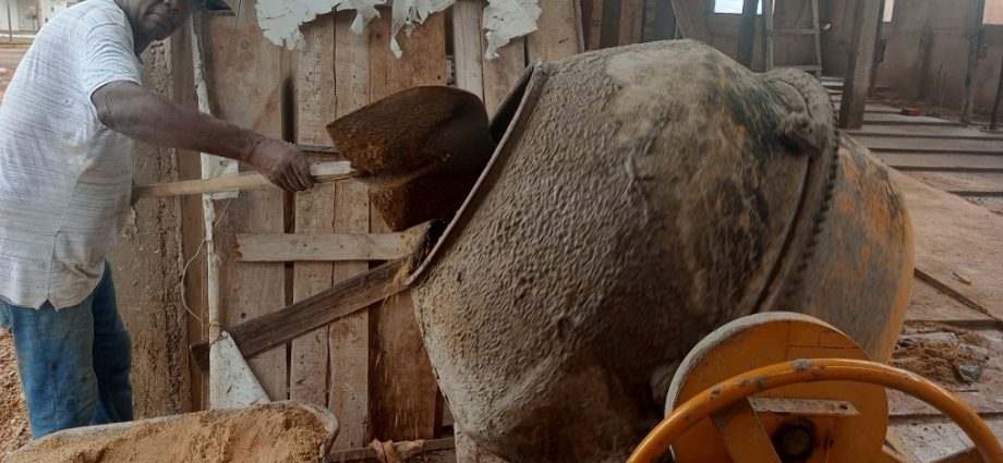 Aos 65 anos, pastor Geraldo Ribeiro constrói a sexta igreja evangélica em Água Clara