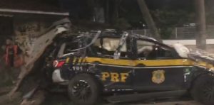 Três agentes da PRF morrem em acidente durante perseguição na Avenida Brasil