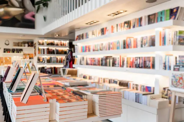 7 motivos para visitar uma livraria e papelaria em Três Lagoas em 2025 e valorizar o comércio local 1 Conheça 7 motivos para visitar uma livraria e papelaria em Três Lagoas em 2025 e veja como esses comércios são úteis e completos para o dia a dia.