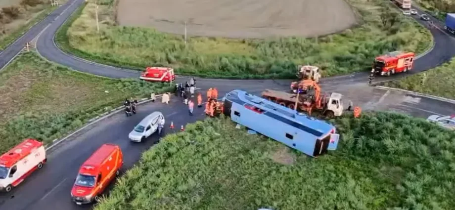 acidente com ônibus