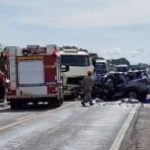 Tentativa de ultrapassagem provoca duas m0rtes na BR 262 na tarde desta terça-feira