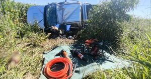 Idoso de 67 anos perde a vida depois de perder o controle da direção e capotar Hilux que conduzia Idoso de 67 anos perde a vida depois de perder o controle da direção e capotar Hilux que conduzia