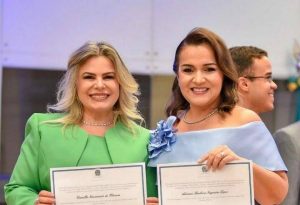 TRE-MS rejeita pedido de cassação e mantém mandato da prefeita de Campo Grande e de sua vice TRE-MS rejeita pedido de cassação e mantém mandato da prefeita de Campo Grande e de sua vice