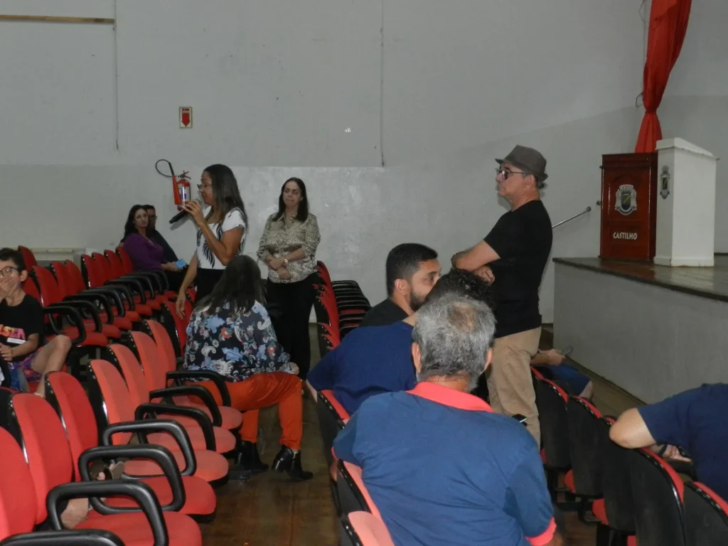 Conferência de Cultura de Castilho 2025 reúne mais de 50 participantes e debate futuro da cultura local 7 Conferência de Cultura de Castilho 2025, cultura Castilho 2025, plano municipal de cultura Castilho, evento cultural Castilho 2025, conferência cultural Castilho,