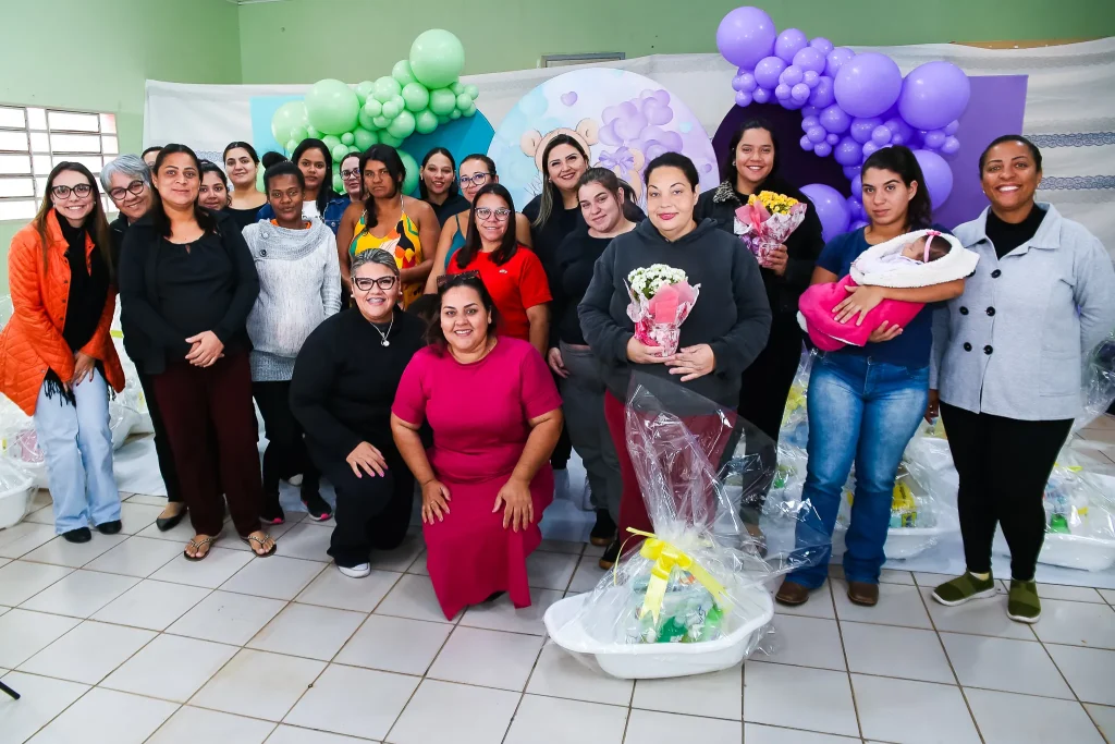 Kits bebê em Castilho SP: 30 gestantes são beneficiadas com enxoval completo em ação conjunta 19 kits bebê em Castilho SP, entrega de kits bebê em Castilho, gestantes Castilho 2025, CRAS Castilho, Fundo Social de Solidariedade Castilho, assistência gestantes Castilho, cuidados com gestantes em Castilho, apoio à maternidade Castilho, enxoval bebê Castilho SP, distribuição de kits para bebê em Castilho, infância protegida Castilho, gestante e pré-natal Castilho, cuidados com bebês Castilho SP, projeto social Castilho gestantes, entrega kits maternidade Castilho,