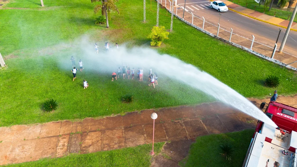 Bombeiro na Escola Castilho SP: 220 Alunos se Formam em 2024 e Reforçam a Cultura de Prevenção 2 bombeiro na escola castilho sp 2