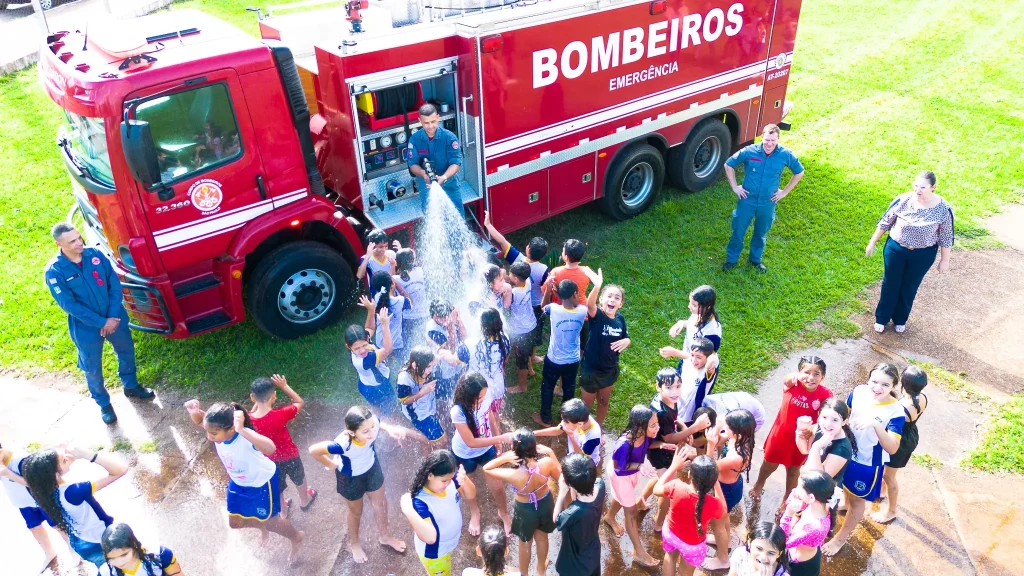 Bombeiro na Escola Castilho SP: 220 Alunos se Formam em 2024 e Reforçam a Cultura de Prevenção 3 bombeiro na escola castilho sp 3