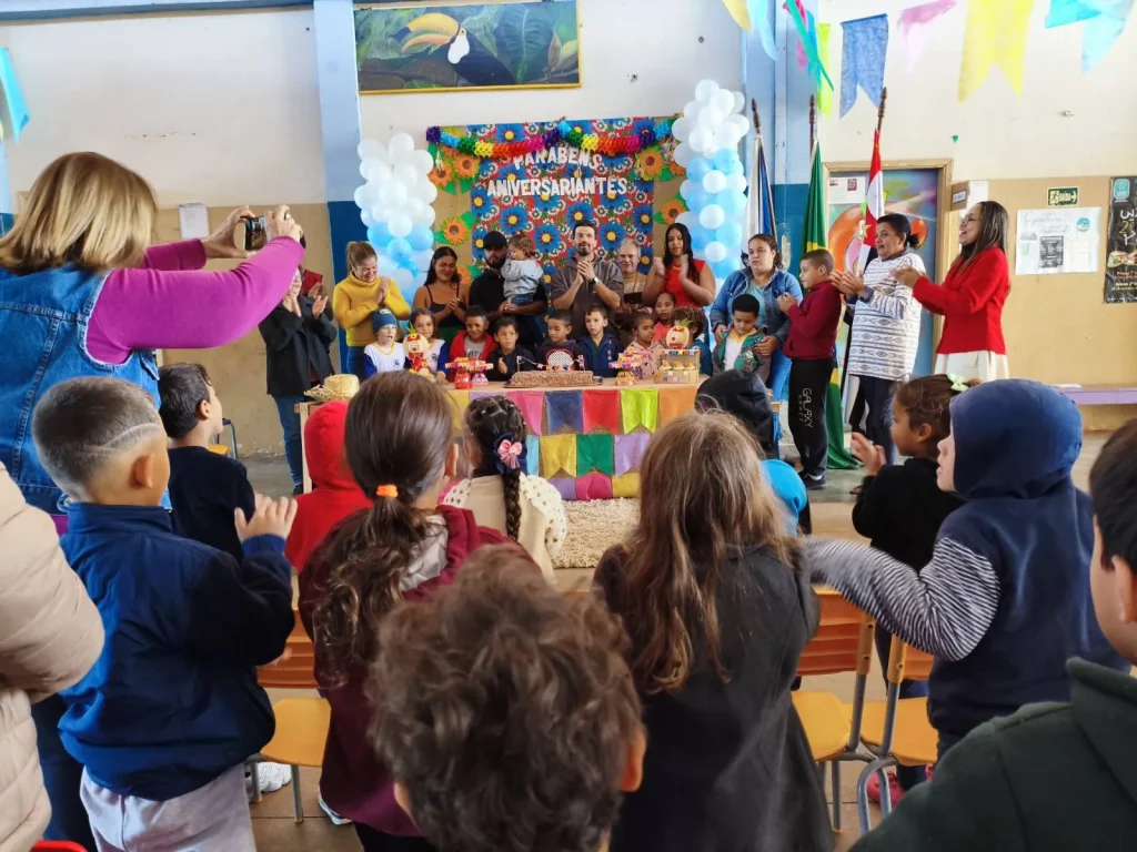 Aniversário de alunos em Castilho SP: Tradição já beneficiou mais de 300 crianças em 2025 2 niversário de alunos em castilho sp, festas escolares em castilho, comemoração de aniversários nas escolas de castilho, prefeitura de castilho educação, alunos rede municipal castilho, valorização da infância castilho, aniversário nas escolas castilho, educação humanizada castilho,