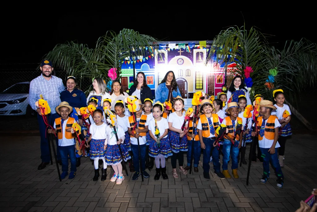 Festa Julina da Feirinha do Produtor de Castilho SP tem danças e show do Grupo do Mato que agitou mais de 4 escolas 22 Festa Julina da feirinha do produto de Castilho SP 2025 22