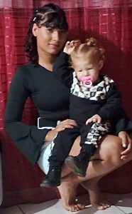 Mãe de Água Clara procura por filha e neta desaparecidas em Três Lagoas Mãe de Água Clara procura por filha e neta desaparecidas em Três Lagoas