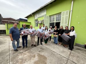 Campanha da Eldorado Brasil arrecada roupas e cobertores para instituições em Três Lagoas-MS, Santos e São Paulo-SP Campanha da Eldorado Brasil arrecada roupas e cobertores para instituições em Três Lagoas-MS, Santos e São Paulo-SP
