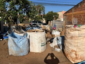 Polícia Civil intensifica fiscalização em recicladoras de Três Lagoas Polícia Civil intensifica fiscalização em recicladoras de Três Lagoas