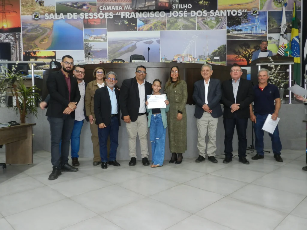 Vereador Mirim de Castilho 2025: cerimônia de posse emociona comunidade escolar 36 vereador mirim castilho 2025 25