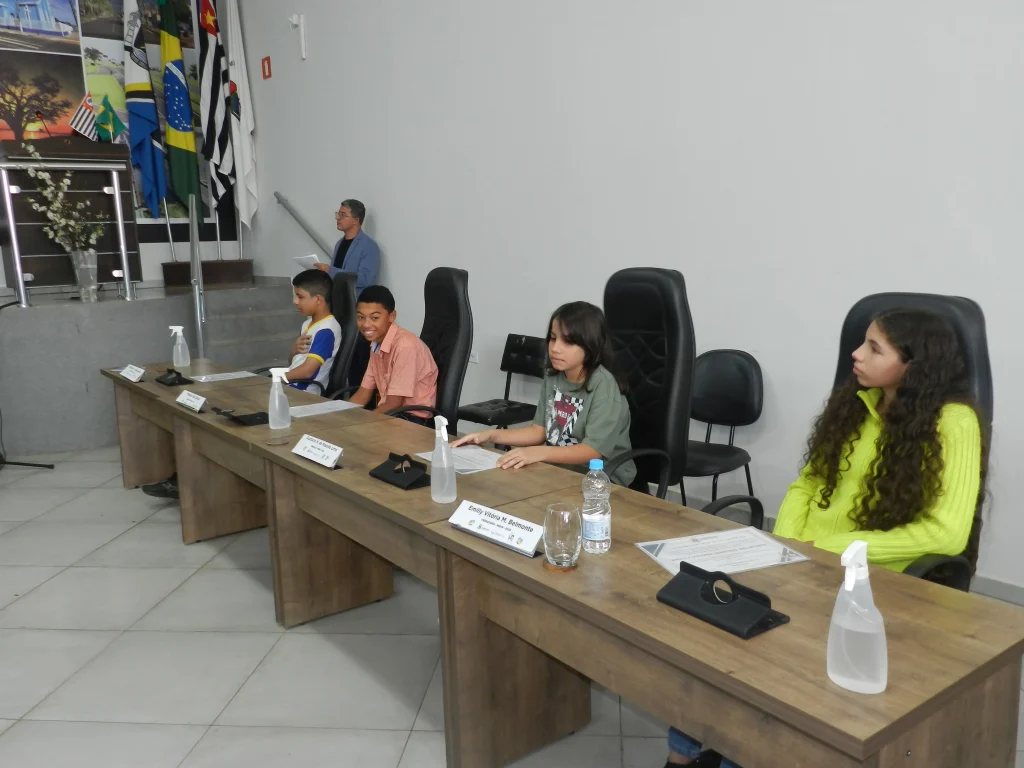 Vereador Mirim de Castilho 2025: cerimônia de posse emociona comunidade escolar 46 vereador mirim castilho 2025 38