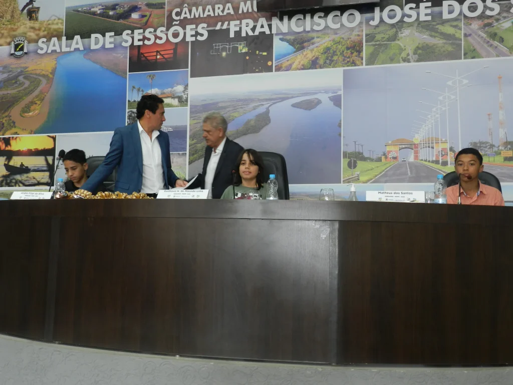 Vereador Mirim de Castilho 2025: cerimônia de posse emociona comunidade escolar 52 vereador mirim castilho 2025 46 1