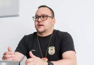 Delegado Johanes Deguti anuncia transferência e apresenta sucessor em Água Clara Delegado Johanes Deguti anuncia transferência e apresenta sucessor em Água Clara