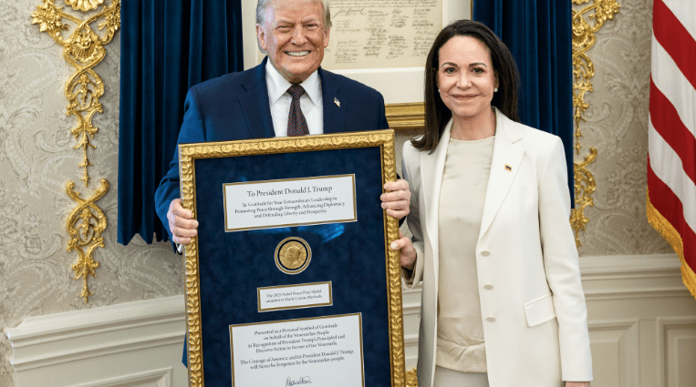 MEDALHA DO NOBEL DA PAZ: MARÍA CORINA PRESENTEA TRUMP