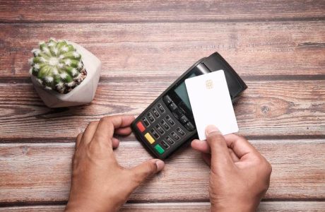 TICKET GARANTE LIMINAR PARA MANUTENÇÃO DO VALE-ALIMENTAÇÃO