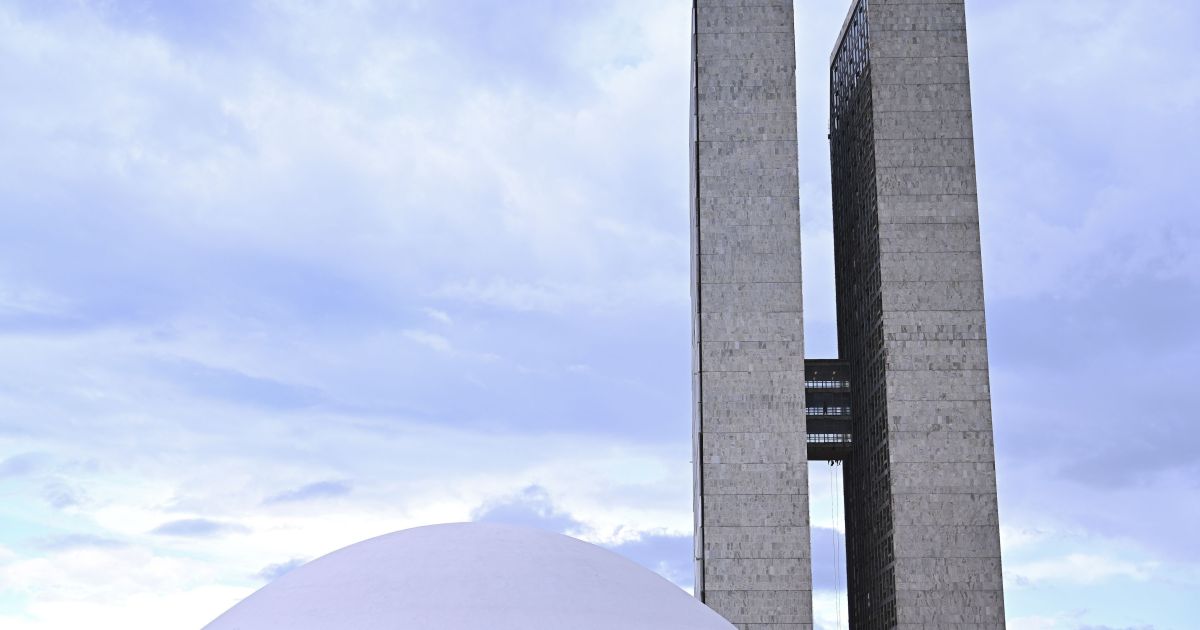 EMENDAS PARLAMENTARES: CONFLITO ENTRE STF E CONGRESSO