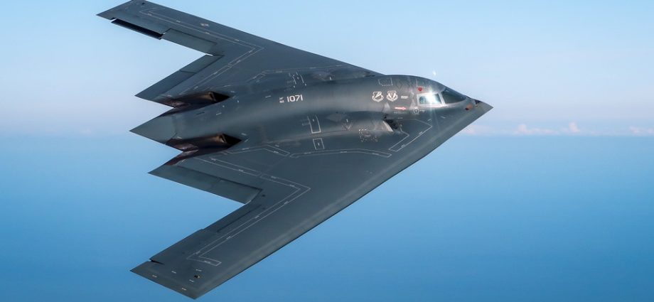 ATAQUE MILITAR DOS EUA AO IRÃ É IMINENTE