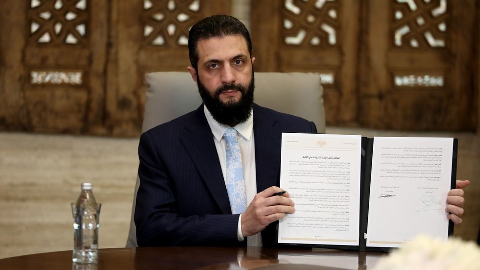 CONTROLE DO GOVERNO SIRIO É ATRAÇÃO PARA INVESTIDORES