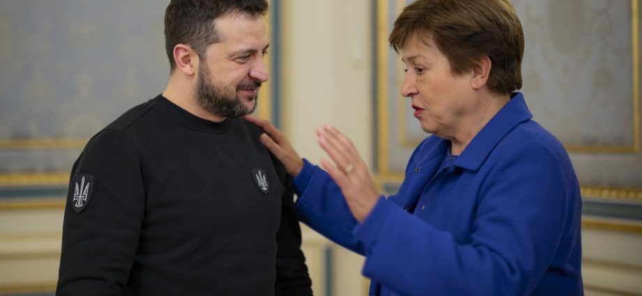 IMF: REFORMAS URGENTES PARA FINANCIAMENTO DA UCRÂNIA