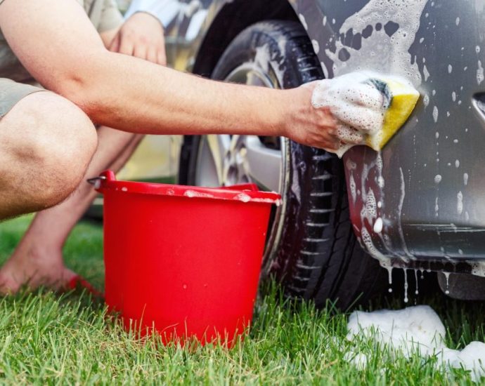Águas Andradina e Águas Castilho destacam a importância da água no verão e reforçam consumo consciente