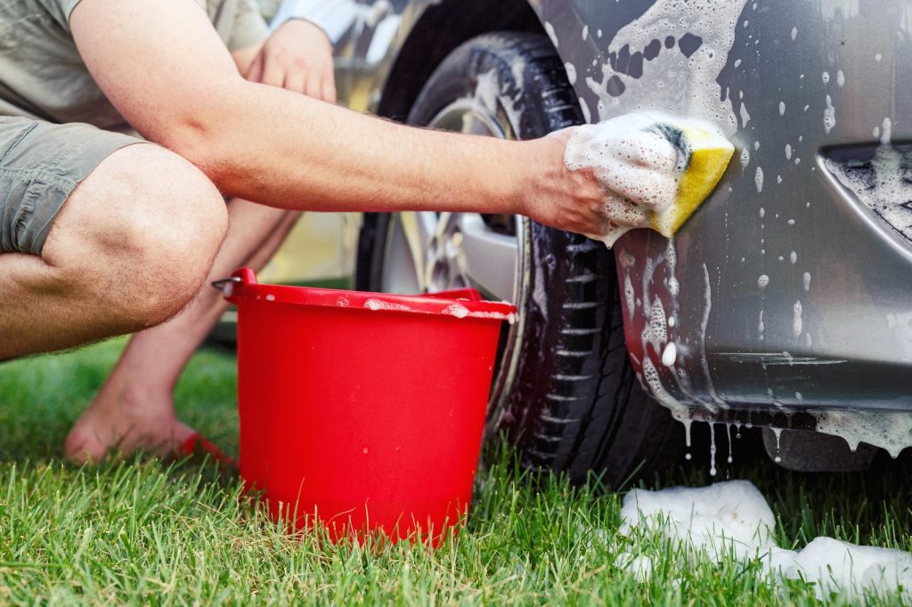 Águas Andradina e Águas Castilho destacam a importância da água no verão e reforçam consumo consciente