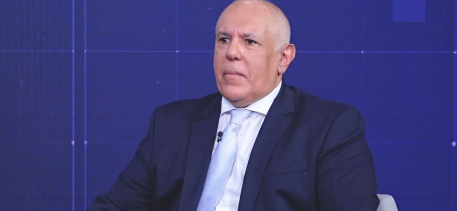 TARIFAS E INFLAÇÃO: IMPACTOS NA ECONOMIA DOS EUA