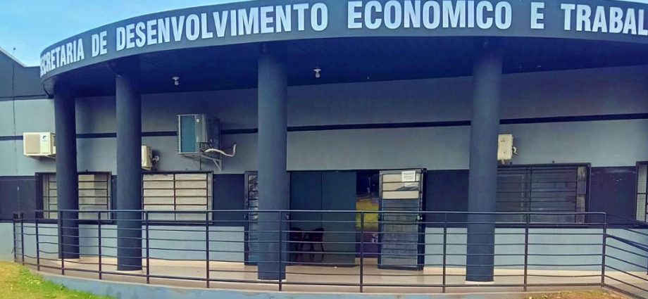 PEDREIROS E AJUDANTES: OPORTUNIDADE DE EMPREGO EM CASTILHO