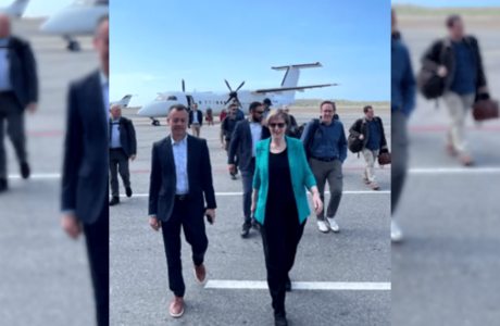 RELAÇÕES BILATERAIS: ENVIADA DOS EUA CHEGA À VENEZUELA