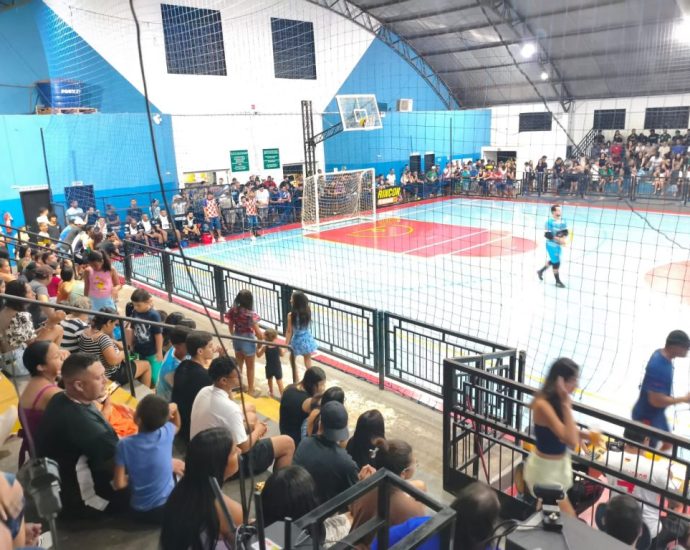 FUTSAL DE FÉRIAS 2026 EM CASTILHO: AGROCAST GOLEIA E VAI NA FÉ CONFIRMA VITÓRIA