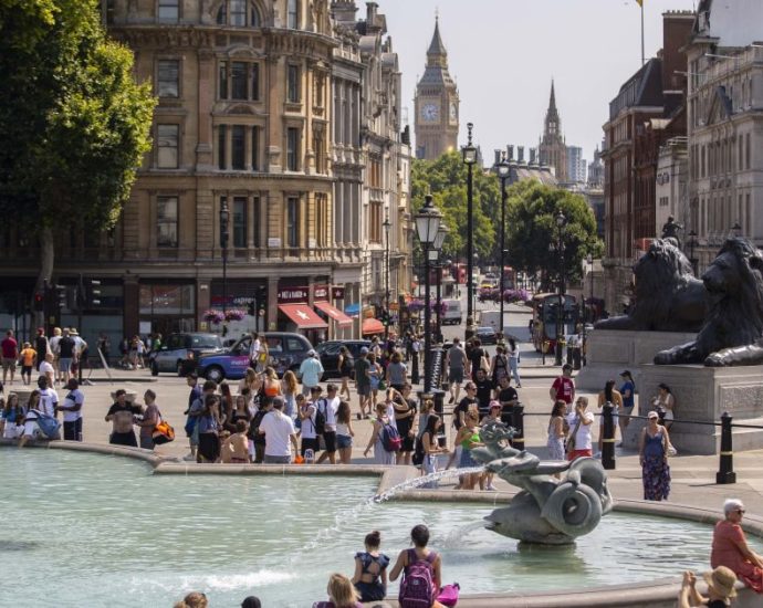 TAXA DE DESEMPREGO CAI PARA 6,2% NA ZONA DO EURO