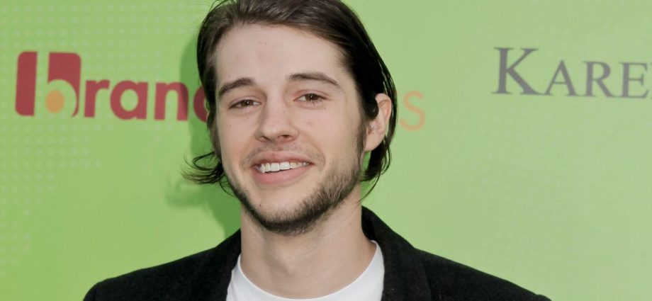 MATT PROKOP: EX-ATOR MIRIM PRESO POR ACUSAÇÕES GRAVES