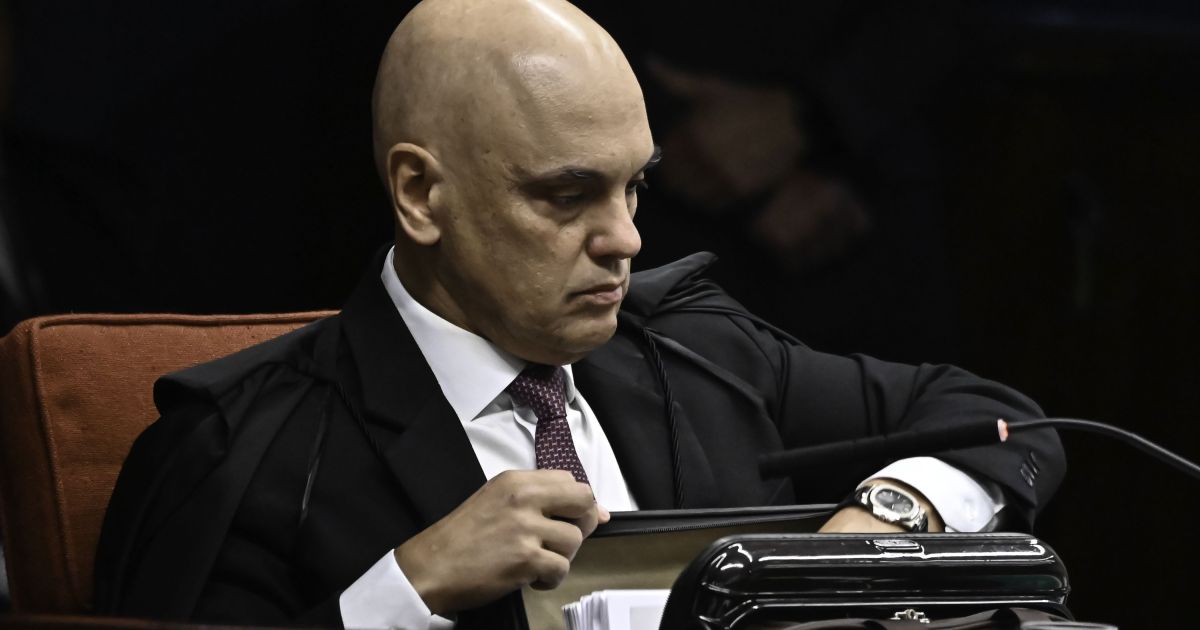 INQUÉRITO SIGILOSO DO STF: PROTEÇÃO A MINISTROS