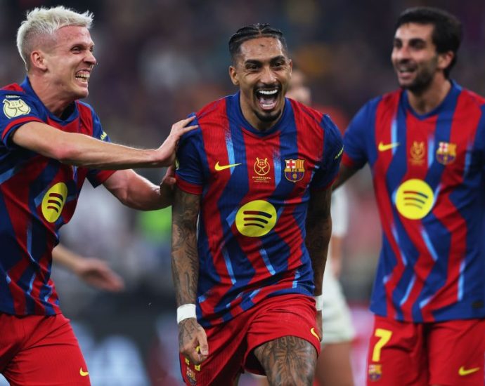 SUPERCOPO DA ESPANHA: BARCELONA VENCE REAL MADRID