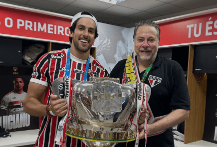 SÃO PAULO: JULINHO CASARES FALA SOBRE RENÚNCIA DO PAI