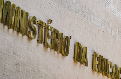 PISO SALARIAL DOS PROFESSORES: REAJUSTE DE 5,4%