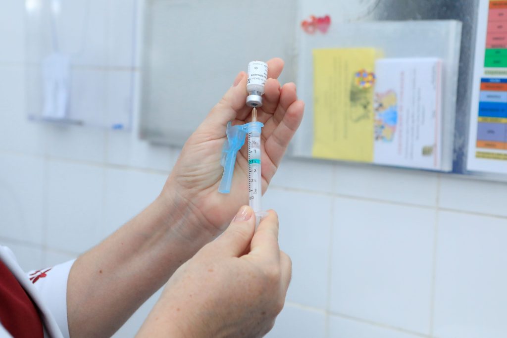 VACINA DA DENGUE: IMPORTÂNCIA E BAIXA PROCURA