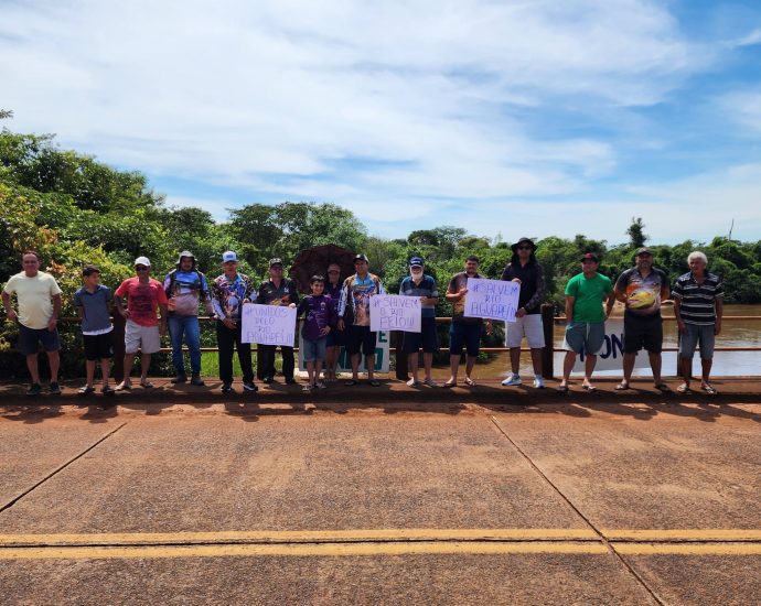 RIO FEIO: MANIFESTAÇÃO POR PRESERVAÇÃO AMBIENTAL