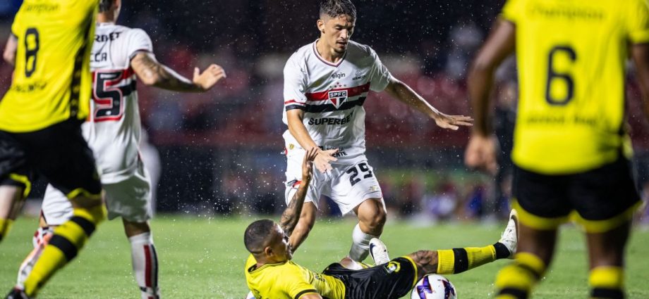 VITÓRIA DO SÃO PAULO NO PAULISTÃO: UM PASSO IMPORTANTE