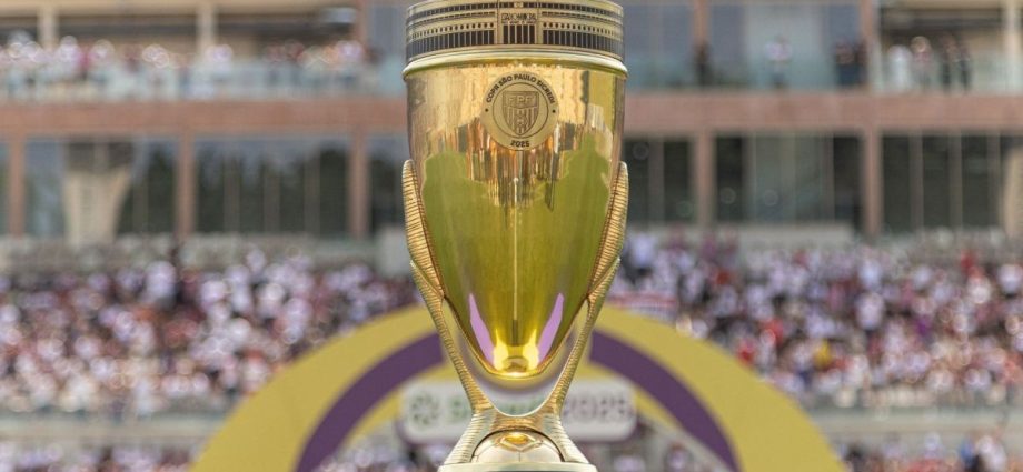 CRUZEIRO X MEIA NOITE: HORÁRIO E ONDE ASSISTIR