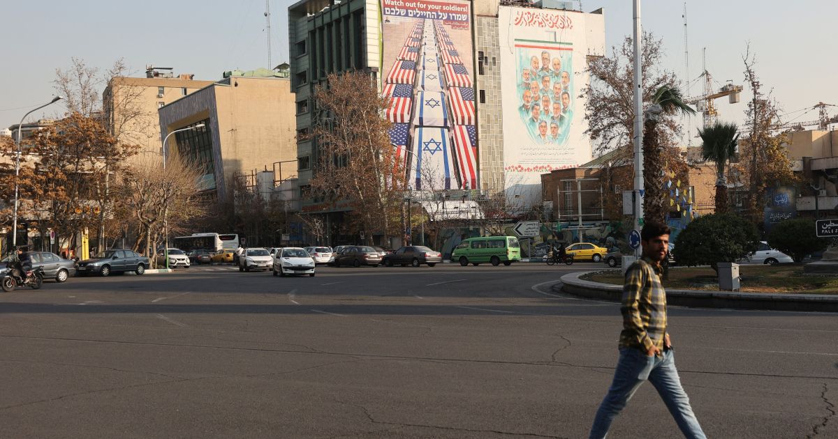 CHAMADAS INTERNACIONAIS NO IRÃ: O RETORNO PARCIAL