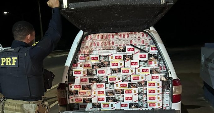 CIGARROS: PRF APREENDE 13 MIL MAÇOS EM TRÊS LAGOAS (MS)