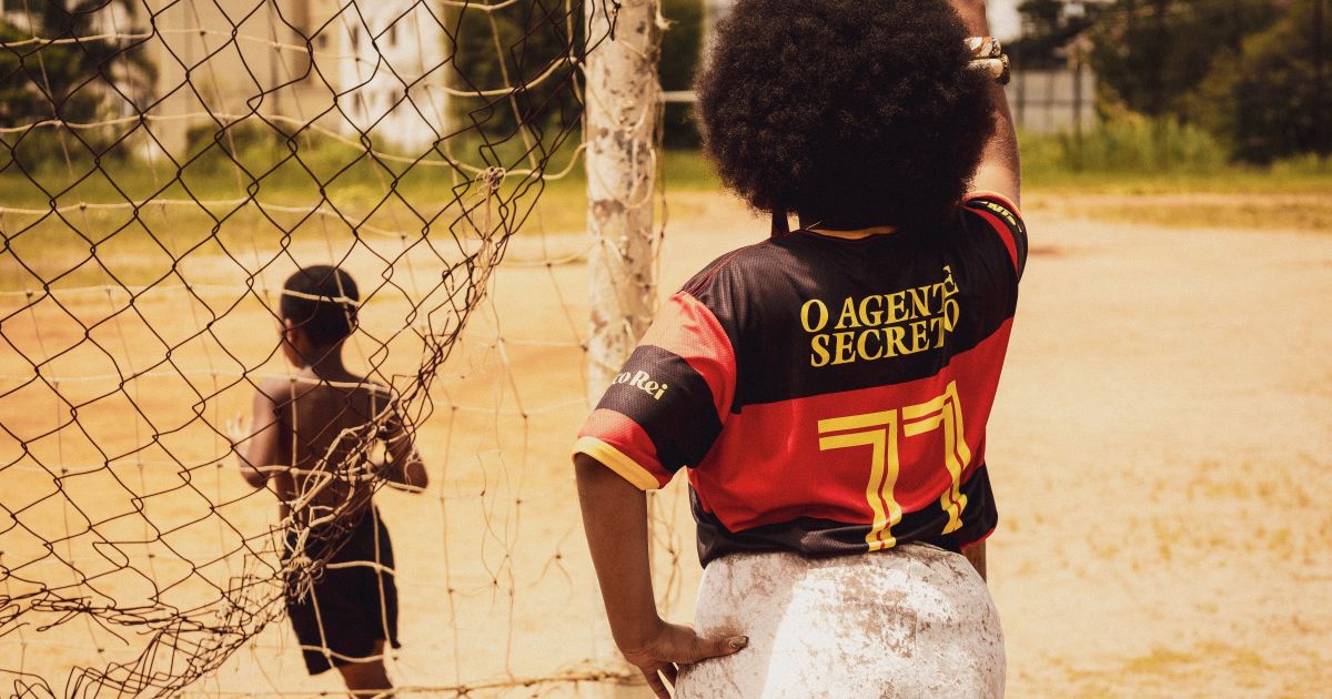 O AGENTE SECRETO: MODA E CINEMA SE UNEM EM COLEÇÃO