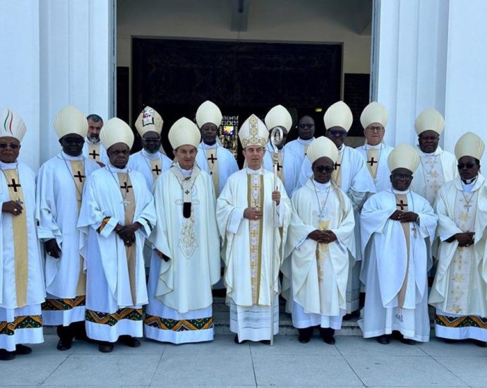 SOLIDARIEDADE EM MOÇAMBIQUE: APelo dos Bispos