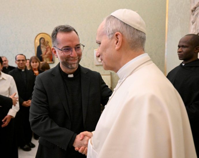 REZA PARA RETORNAR AO CORAÇÃO DO MUNDO